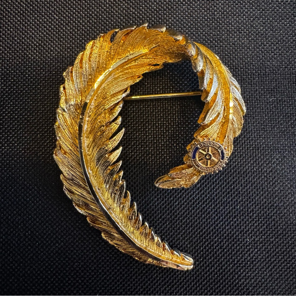 Vintage Mid Century Gold Tone Rotary International Feather Brooch